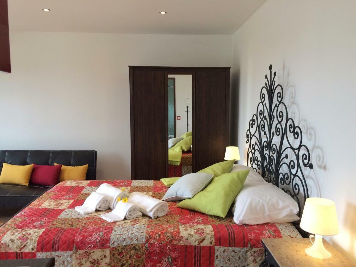 Casas Da Lagoa - 4 Casas De Ferias Independentes Santo Isidoro Εξωτερικό φωτογραφία